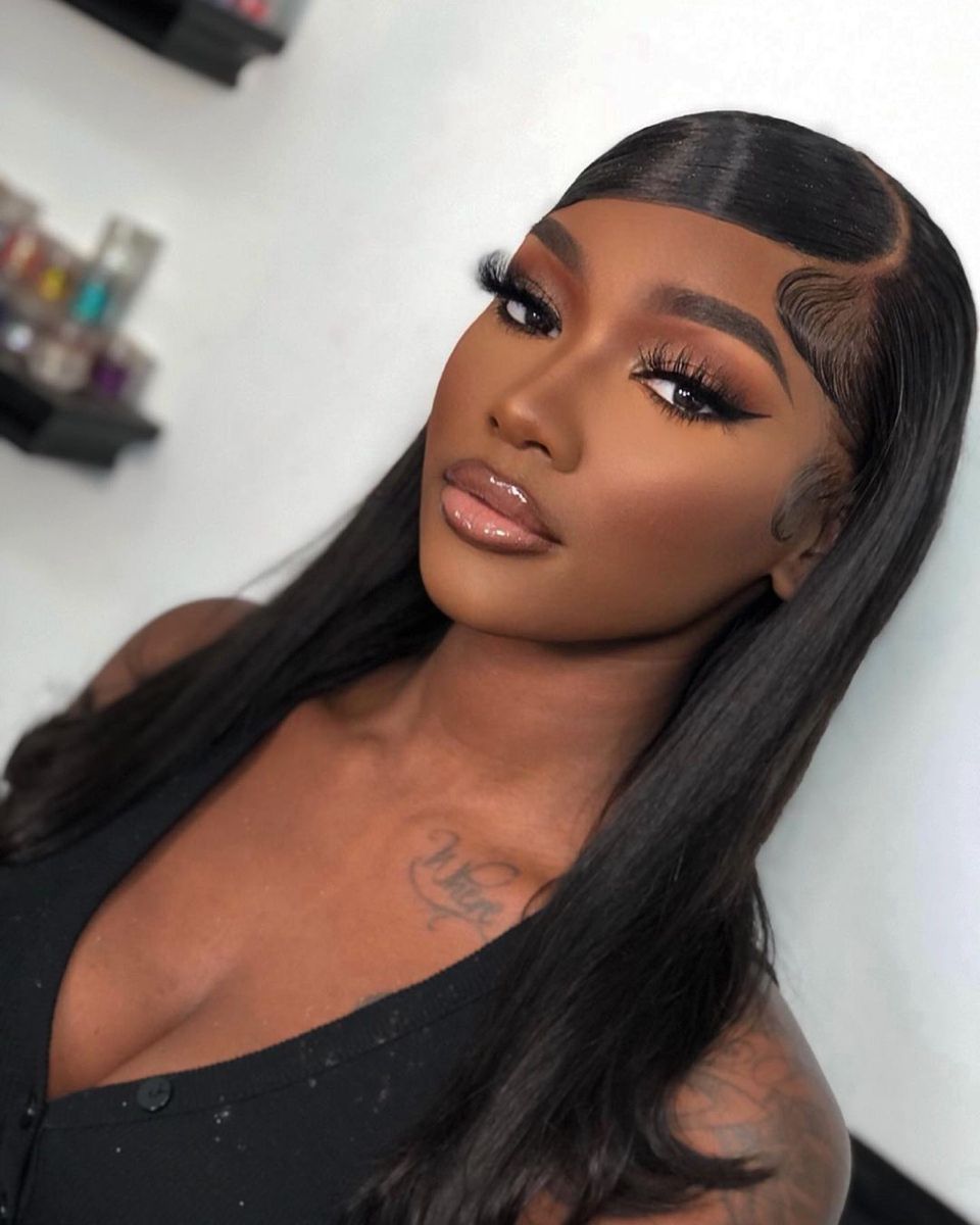 Maquilladora Lunaria 2